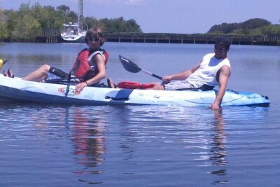 1-Hour Tandem Kayak Rental with Manatee & Dolphin sightings - Meeting at Manatee Cove Park and Getting Ready Fast