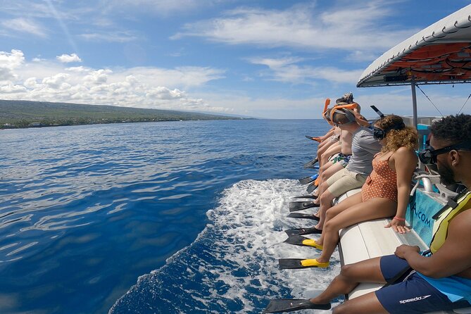 4 Hour Big Island Dolphin Watch Boat Tour, Snorkeling & BBQ Lunch - Snorkeling gear, wet suit rentals, and comfort tips