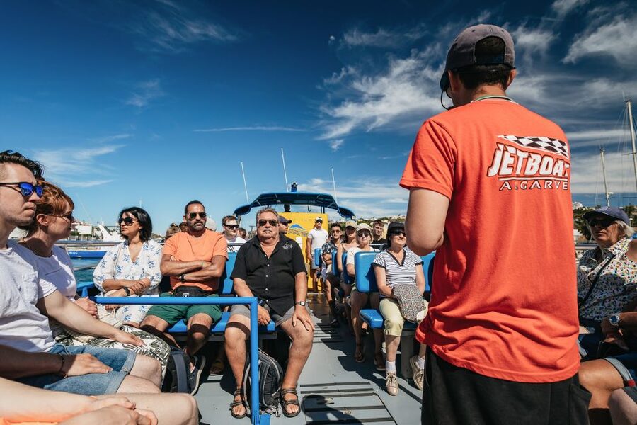 Albufeira: 2.5-Hour Benagil Caves & Dolphin Watching - Dream Wave at the Marina: Getting started without stress