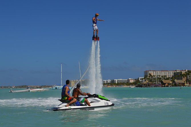 Aruba Flyboarding & Jetovator Experience: Fly Like a Bird & Dive Like a Dolphin - Aruba’s beach-to-water setup: why it feels so immediate