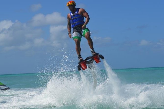 Aruba Flyboarding & Jetovator Experience: Fly Like a Bird & Dive Like a Dolphin - Private by design: how the group format changes your pacing
