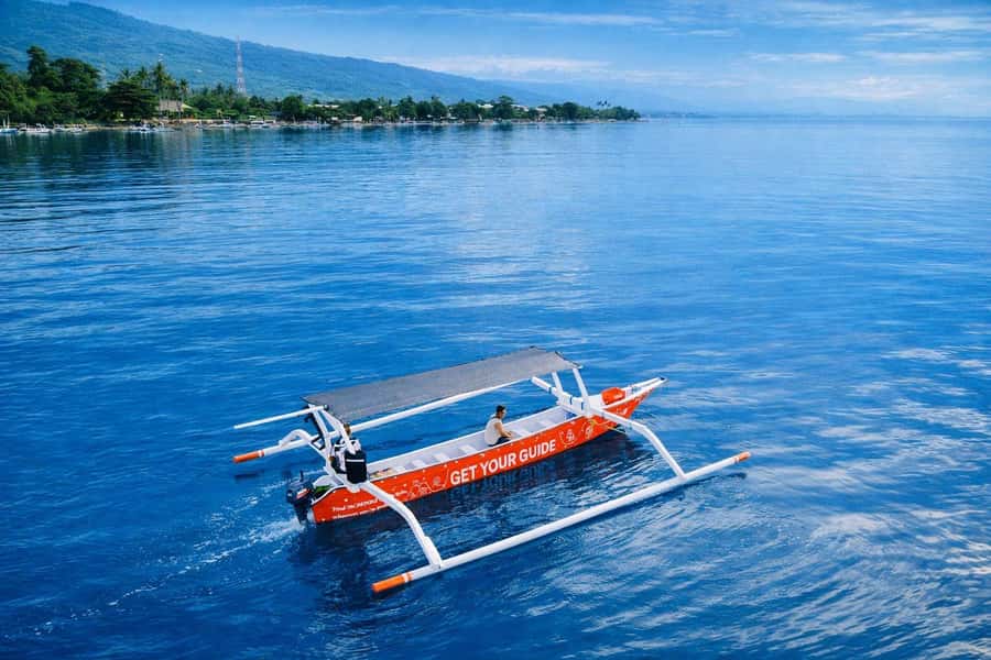 Bali/Lovina: Guided Dolphin Watching & Sunrise Boat Snorkel - Lovina at dawn: what makes this dolphin tour feel different