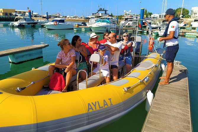 Benagil And Dolphins Tour - Albandeira’s Valentine’s Arch and Praia da Marinha’s big reputation