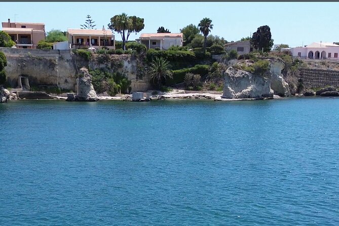 Boat tour with dolphin sighting - Who this private boat experience is for