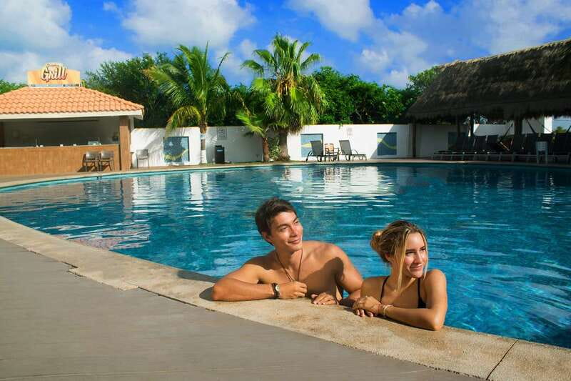 Cancún: Dolphin Encounter on Isla Mujeres with Buffet - Practical tips that make the day smoother