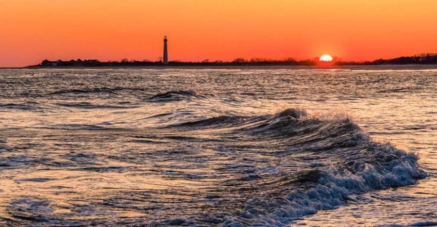 Cape May: Sunset Dolphin Cruise with Optional Wine Tastings - On-Board Comfort: Weather, Motion, and What to Wear