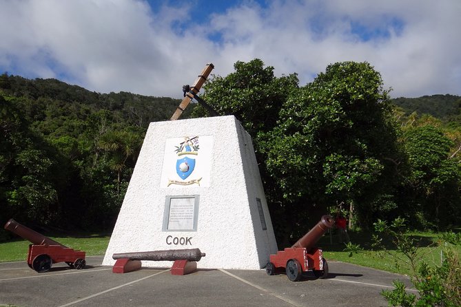 Captain Cook and Dolphin Cruise - Motuara Island and the “road-inaccessible” nature of this cruise