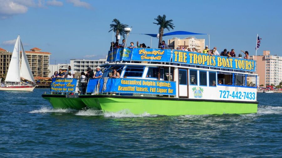 Clearwater: Cruise with Guaranteed Dolphin Sightings - Key things I’d mark on your mental map