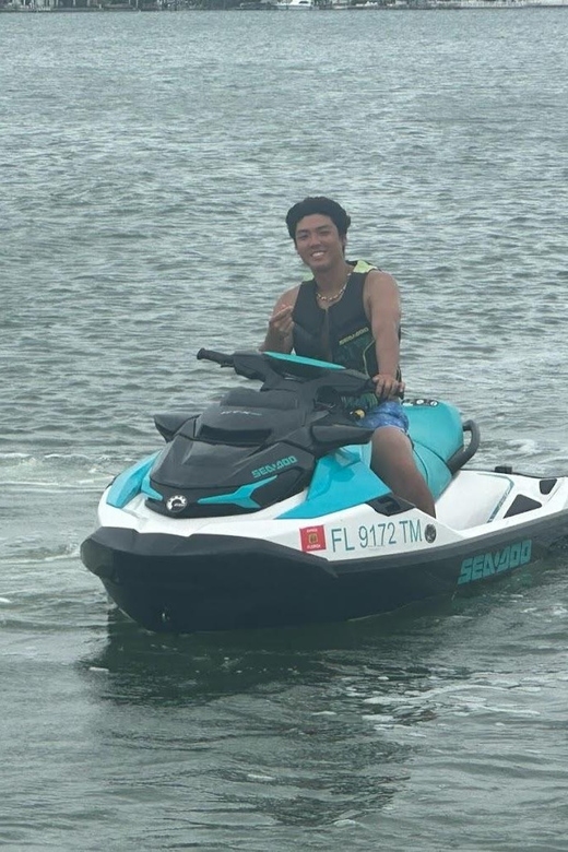 Clearwater: Dolphin Jet Ski Tour - 1 SKI FOR UP TO 3 PEOPLE - Your 2-hour loop: what happens on the water