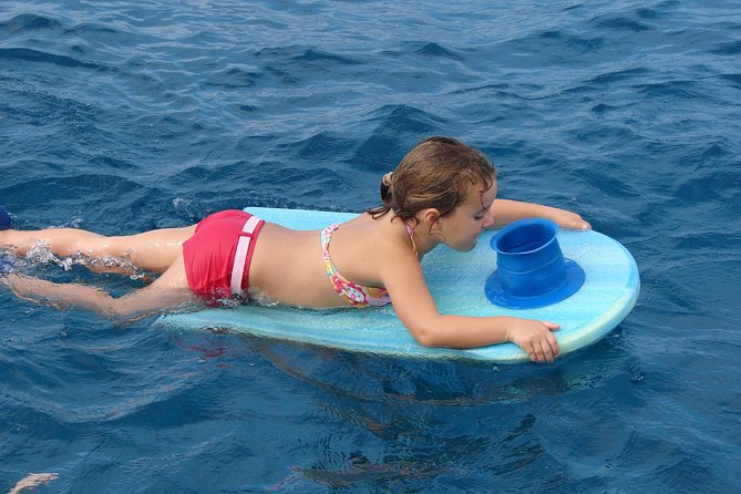 Deluxe Snorkel & Dolphin Watch Aboard a Luxury Catamaran from Kailua-Kona - Snorkeling at Red Hill: Two Hours In the Water (With Realistic Expectations)