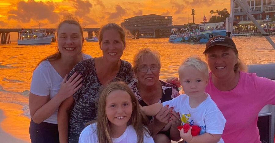 Destin: Private Sunset Cruise with Dolphin Watching - Key points at a glance