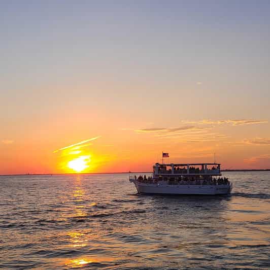 Destin: Sunset Dolphin Cruise - Upper deck vs main deck: pick the vibe you want