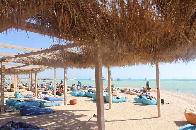 Dolphin House By Private Speedboat With Giftun Island _ Hurghada - Service Style on the Day: Friendly, Professional, and Getting Help Fast