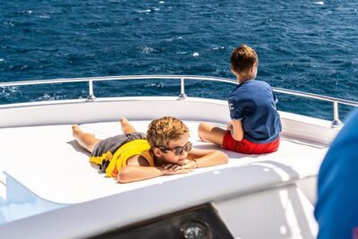 Dolphin House Samadai Reef Boat Snorkeling Trip from Marsa Alam - Lunch on the water: the kind you’ll actually feel good about