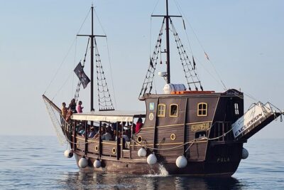 Dolphin Watching Boat Trip around Vrsar - The Dolphin Search: What You Can Really Expect
