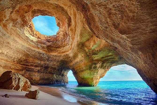 Dreamer Cave and Dolphins Boat Tour Ticket Albufeira - Albufeira Marina: the start that sets the tone