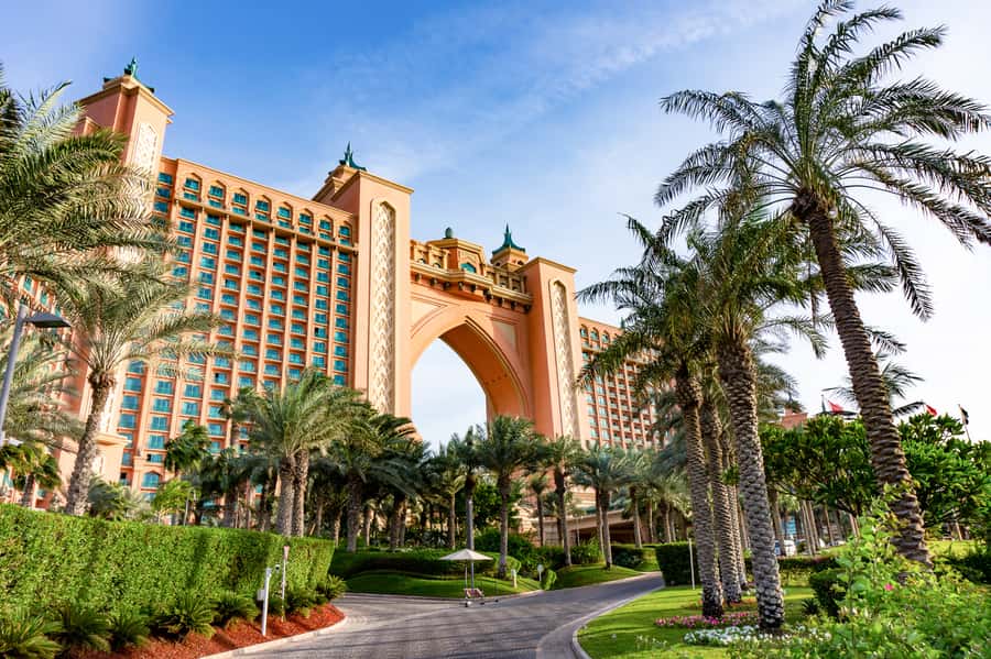Dubai: Dolphin Encounter & Aquaventure Waterpark Ticket - Where Dolphin Bay Fits Inside Atlantis the Palm