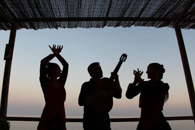 Flamenco evening and barbecue by the sea at the Blue Dolphin Beach Club - The BBQ by the water: what’s on the plate