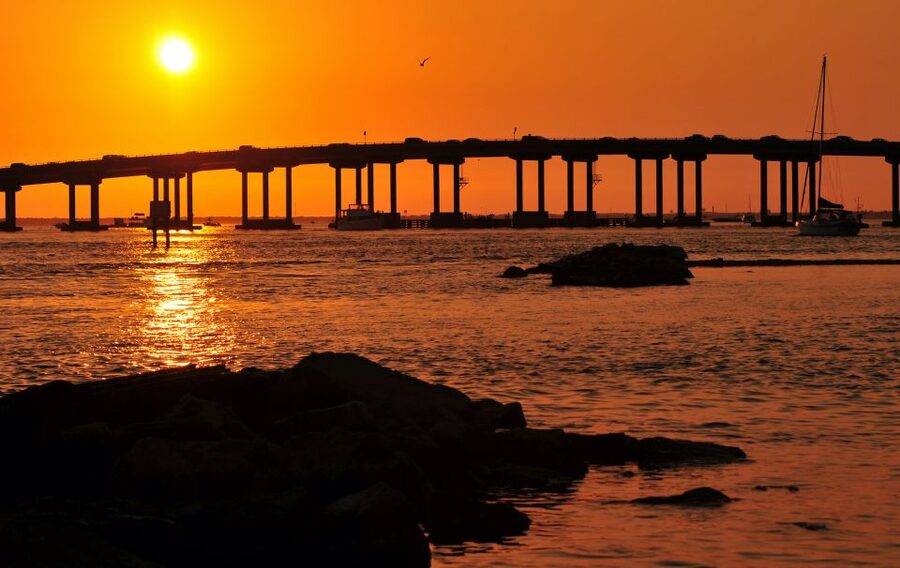 Florida: Emerald Coast Sunset & Dolphin Cruise with Guide - The 45 Corinthian catamaran: space, music, and what “relaxing” really means