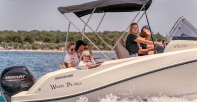 From Fazana: Dolphin watching and snorkeling in Blue Cave - The Blue Cave area: what you’re allowed to do and why timing still matters