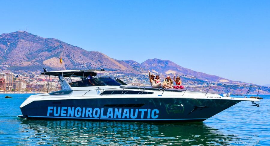Fuengirola: Dolphin Watching by Yacht with Snacks and Drinks - From the Port to Open Water: How the 2 Hours Actually Play Out