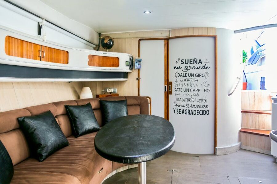 Fuengirola: Dolphin Watching by Yacht with Snacks and Drinks - Dolphins: What You Can Control and What You Can’t