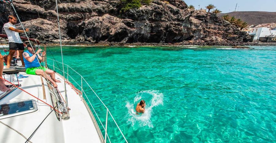 Fuerteventura: Sailing with Snorkeling and Dolphin Watching - From Restaurante Cofradía to Morro Jable: the easy, local start
