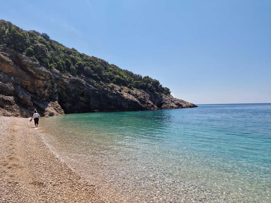 Full day boat-trip Medulin, blue Cave, Cres + dolphin search - One thing to consider before you go