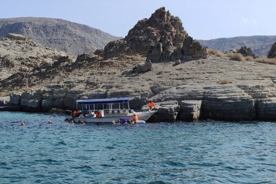 Full day Dhow: Khasab, Musandam: Dolphins, Snorkeling & Fjords - Dolphins in Musandam: what to expect from the first stretch