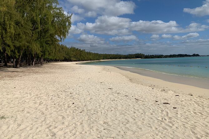 Full-Day Dolphin Watching Cruise in Mauritius - From pickup to Black River: how the morning gets you ready