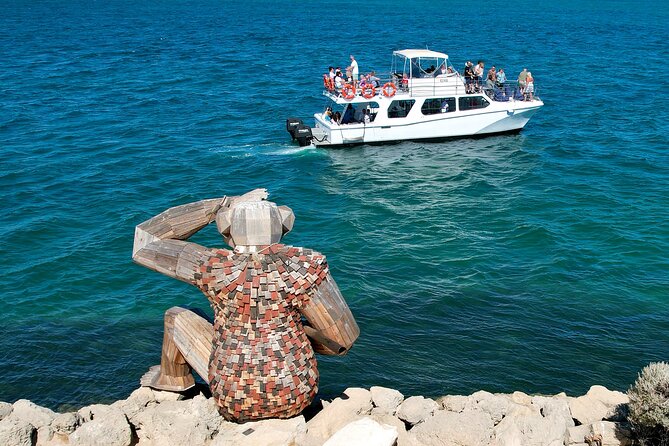 Giant and Dolphin Sightseeing Cruise in Mandurah - Comfort, seating, and the boat layout: where you’ll feel the ride