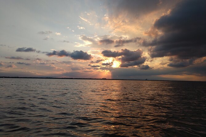 Guided Kayak Tour with Manatee & Dolphin Sightings - What’s Included for $50: Gear, Safety, and the Photo Offer