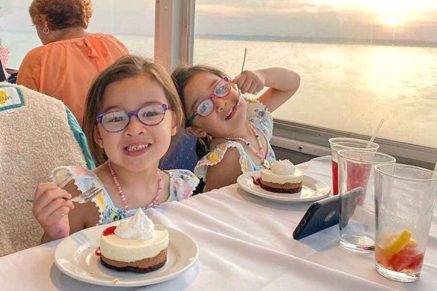 Hilton Head Island: Dolphin Watching 3-Course Dinner Cruise - Where You Board in Harbour Town (and How to Avoid a Parking Headache)