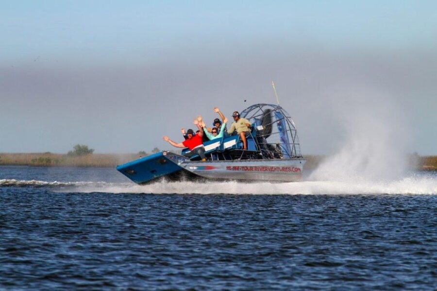 Homosassa: Gulf of Mexico Airboat Ride and Dolphin Watching - Homosassa’s Airboat Route: Mangroves, Shell Mounds, and Open Gulf