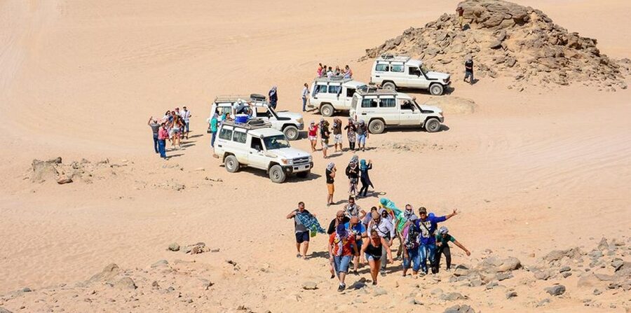 Hurghada: 4 Days Tour Horse, Camel, Spa, ATV, Jeep & Dolphin - Transportation and WhatsApp Coordination: Quick to Help, Not Always Perfect Day One