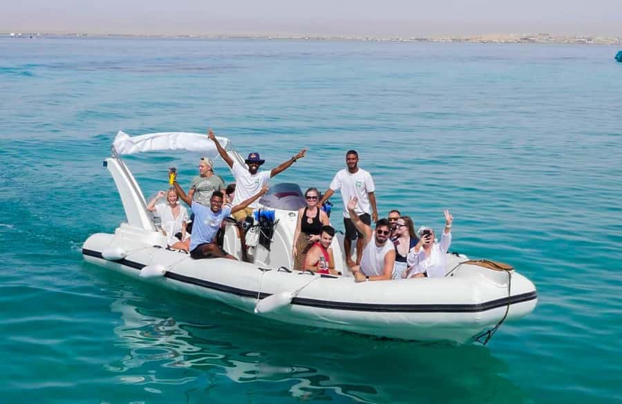 Hurghada: 6 Islands Tour with Dolphin Watching & Snorkelling - What to Pack (So the Day Doesn’t Get Annoying)