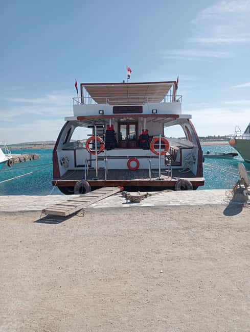 Hurghada: Dolphin & Coral Reef Snorkeling Tour with Lunch - Lunch on Board and the Comfort Details That Make It Feel Worth It