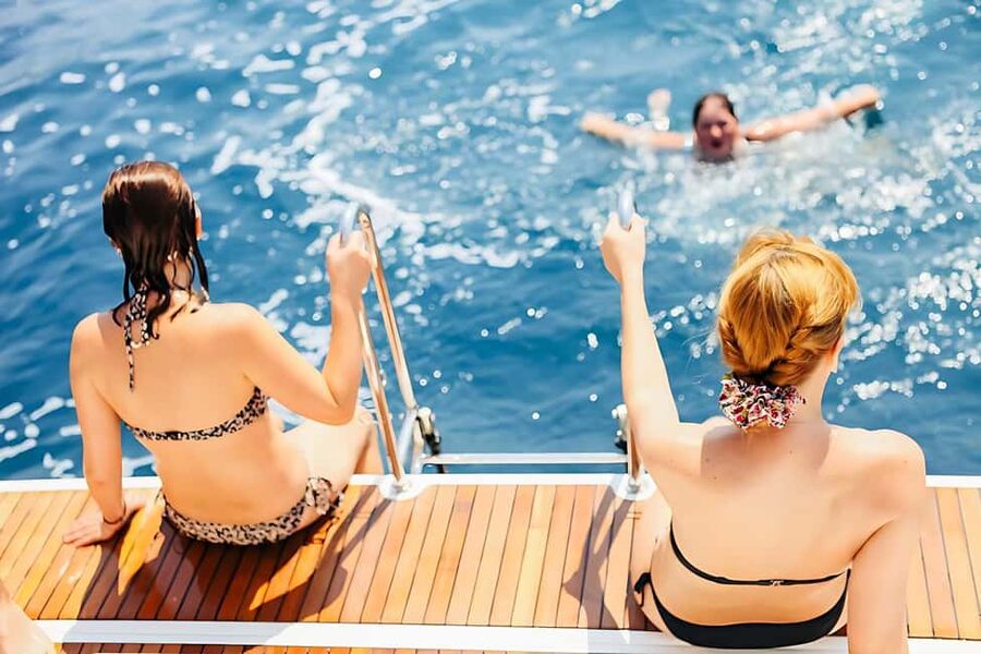 Hurghada: Dolphin Cruise with Snorkeling & Buffet Lunch - Price and Value: Why $26 Can Make Sense