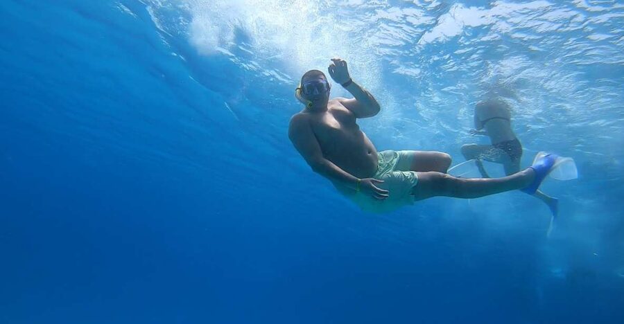 Hurghada or Makadi: Discover the Magic of Dolphin House - On Board: Comfort, Music, and the Photographer Option
