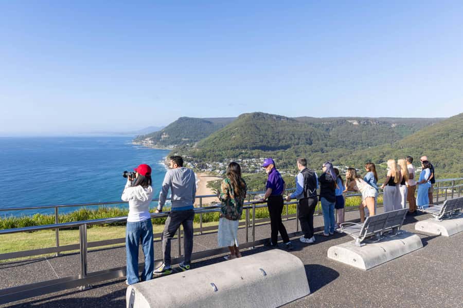 Jervis Bay Dolphin Cruise, Lunch, Berry&Kiama Blowhole Tour - Stanwell Tops viewpoint: the coast before the cruise