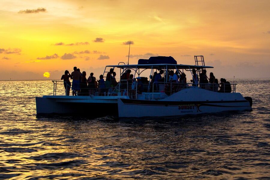 Key West: Dolphin Watching and Snorkeling Sunset Cruise - How The 3-Hour Sunset One Cruise Works (And Why That’s Smart)
