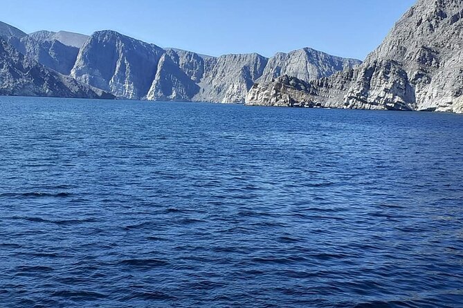 Khasab Dhow cruise-Half day with summing, dolphin watching - From Port of Khasab to Musandam Sea: what the first hour feels like