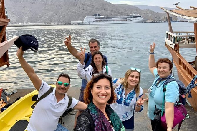 Khasab Dhow cruise-Half day with summing, dolphin watching - Onboard food and drinks: the small touches that keep the day easy