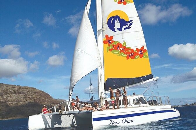 Kona Tradewind Catamaran Day Sail - The Catamaran Itself: Shade, Seating, and a Sturdy Feeling