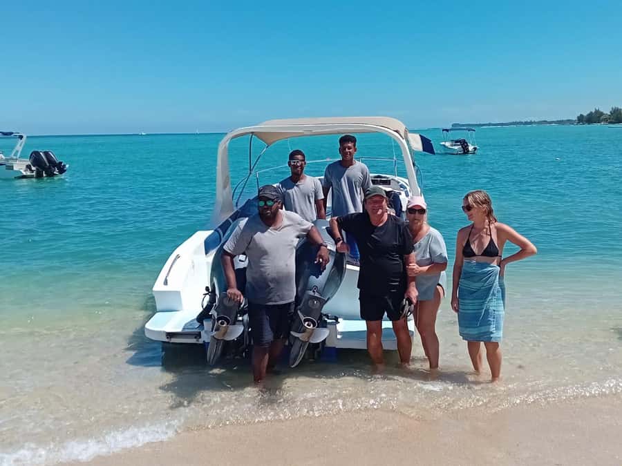 La Preneuse: Dolphin Watching and Snorkeling Speedboat Tour - Price and value vs a longer day on Mauritius time