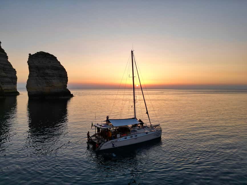 Lampedusa: Dolphin watching with aperitif at sunset - Meeting at the port by El Fumador and stepping onto El Condor