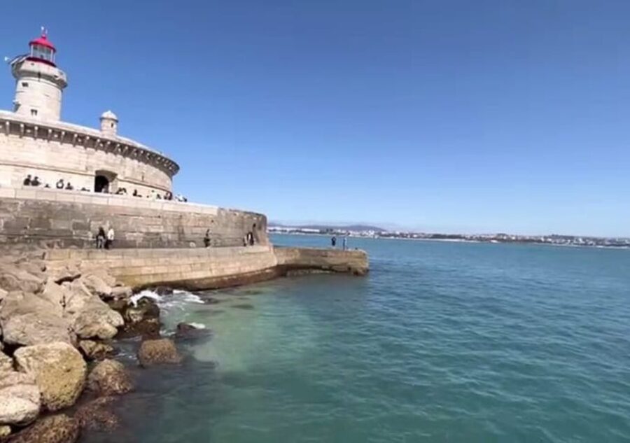 Lisbon: Tagus River Cruise to the Ocean & Dolphin Watching - The Tagus-to-Atlantic transition: Trafaria, beaches, and Fort São Lourenço do Bugio