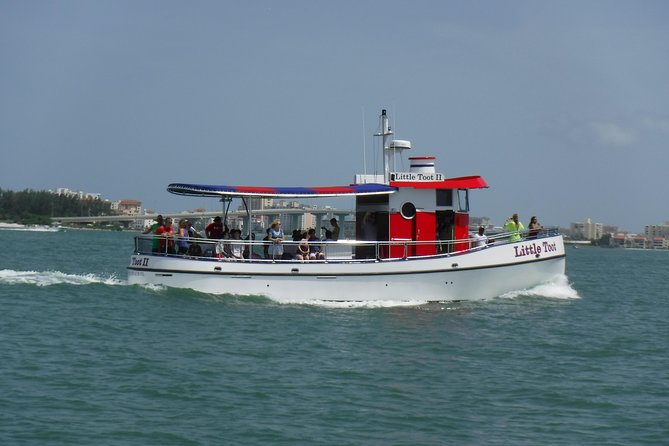 Little Toot Dolphin Adventure at Clearwater Beach - Clearwater Harbor cruising: where you set yourself up to see dolphins