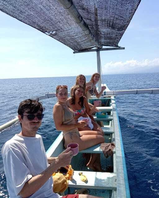 Lovina/BALI : SPECIAL Dolphin Watching,Swimming,Snorkeling - What to bring for 3–8 hours at sea (and what’s not included)