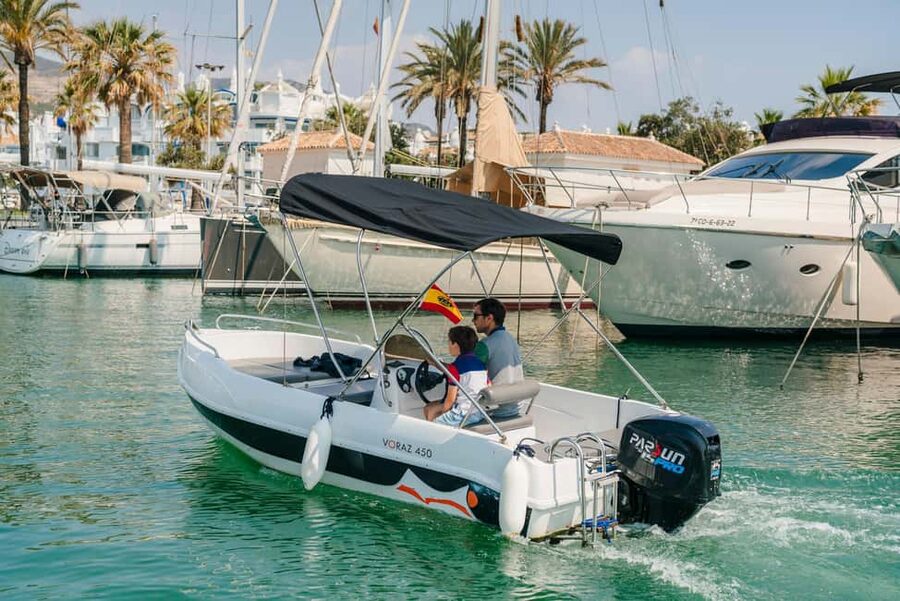 Malaga: Boat Rental without a License for Dolphin Watching - The first stretch along the coast: building your plan in minutes